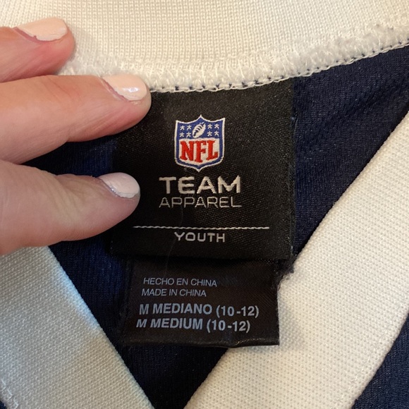 Chargers Matthews Football Jersey Size Youth Medium in Like New Condition - Picture 4 of 7